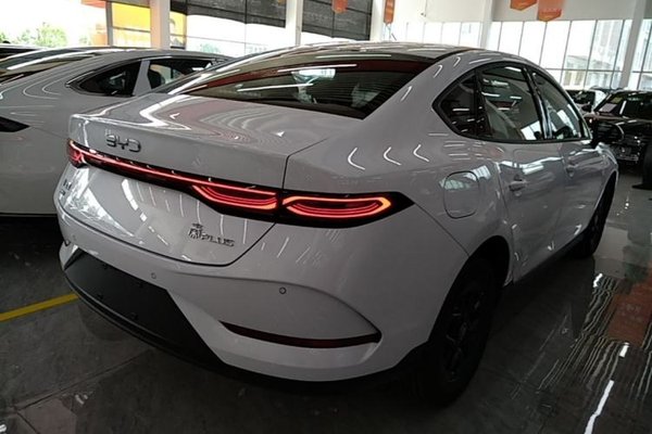 BYD Qin PLUS 2025, 100 км, за 12951 USD - фото 6
