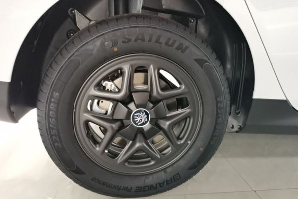 BYD Qin PLUS 2025, 100 км, за 13391 USD - фото 11