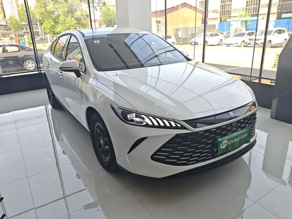 BYD Qin PLUS 2025, 8900 км, за 10514 USD