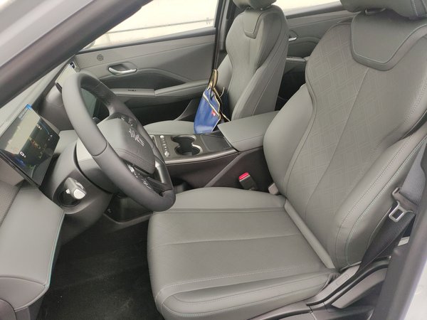 BYD Qin 2026, 100 км, за 11578 USD - фото 16