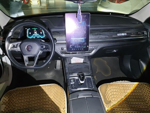 BYD Qin Pro New Energy 2018, 49300 км, за 6031 USD - фото 10