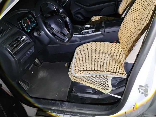 BYD Qin Pro New Energy 2018, 49300 км, за 6031 USD - фото 16
