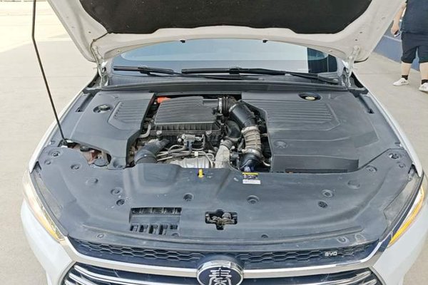 BYD Qin Pro New Energy 2019, 35400 км, за 8621 USD - фото 24