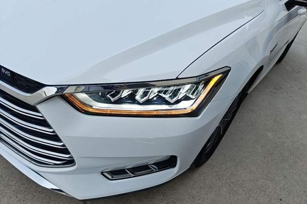 BYD Qin Pro New Energy 2019, 35400 км, за 8621 USD - фото 8