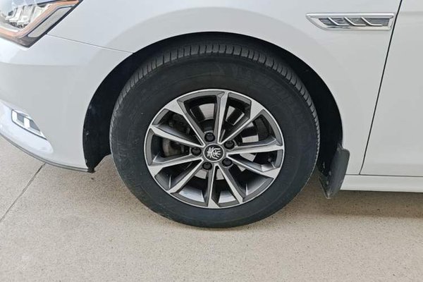 BYD Qin Pro New Energy 2019, 35400 км, за 8621 USD - фото 10