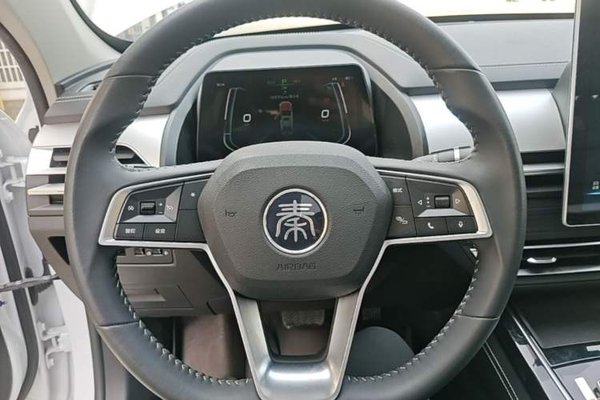 BYD Qin Pro New Energy 2019, 35400 км, за 8621 USD - фото 13