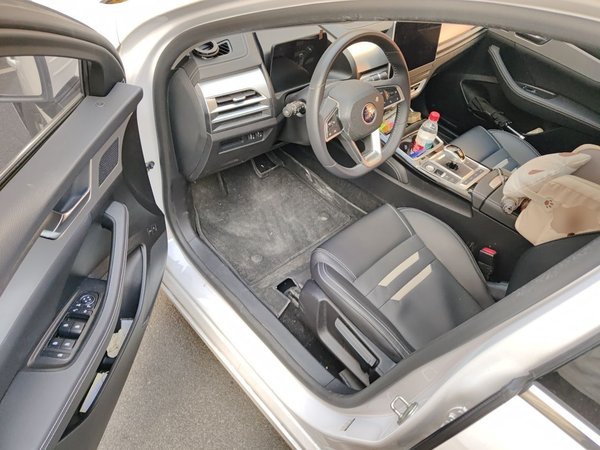 BYD Qin Pro New Energy 2019, 89000 км, за 5989 USD - фото 13