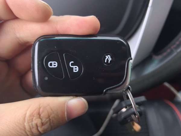 BYD S6 2013, 89500 км, за 2988 USD - фото 9