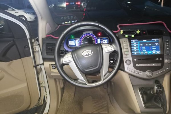 BYD S6 2013, 119500 км, за 2796 USD - фото 10