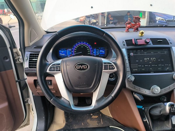 BYD S6 2014, 57500 км, за 3210 USD - фото 12