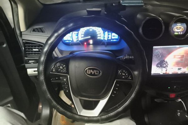 BYD S7 2015, 123800 км, за 3487 USD - фото 7