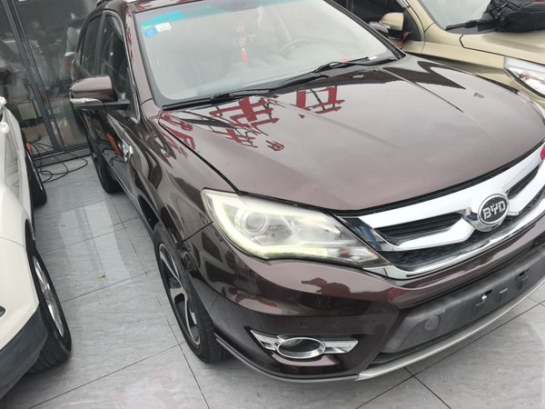BYD S7 2015, 143000 км, за 4887 USD