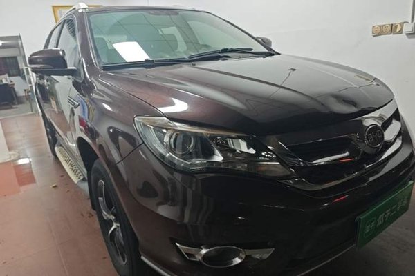 BYD S7 2016, 93200 км, за 4012 USD