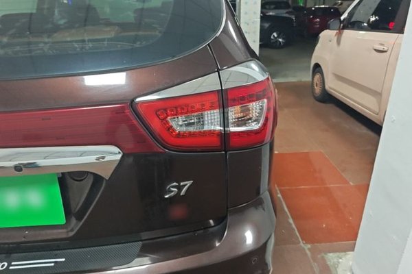 BYD S7 2016, 93200 км, за 4012 USD - фото 9
