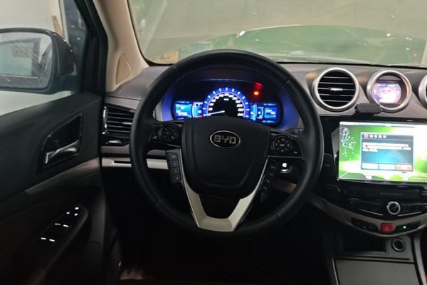 BYD S7 2016, 93200 км, за 4012 USD - фото 13