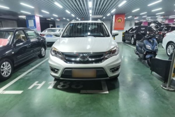 BYD S7 2016, 57500 км, за 4568 USD