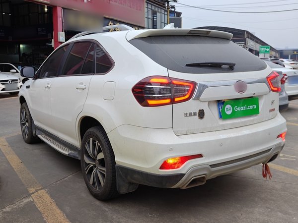 BYD S7 2017, 52600 км, за 5454 USD