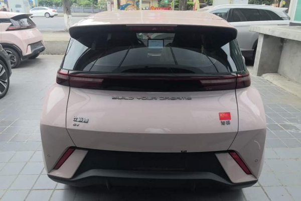 BYD Seagull 2023, 12300 км, за 10571 USD