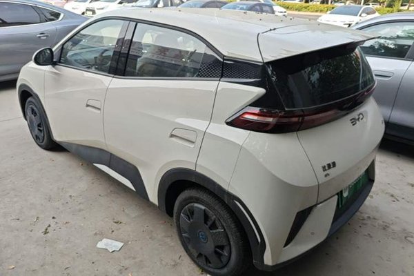 BYD Seagull 2025, 100 км, за 10444 USD