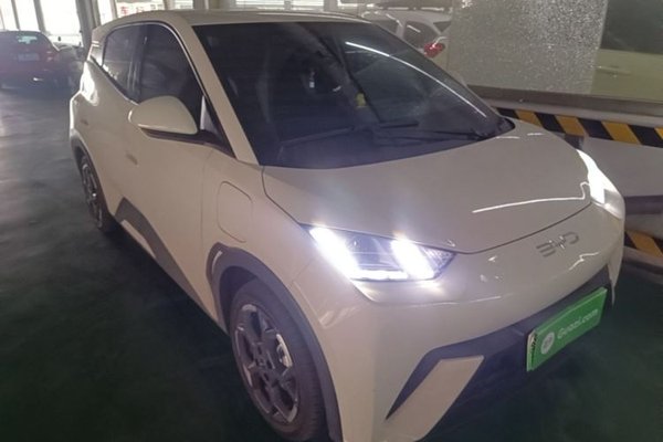 BYD Seagull 2025, 18500 км, за 9383 USD