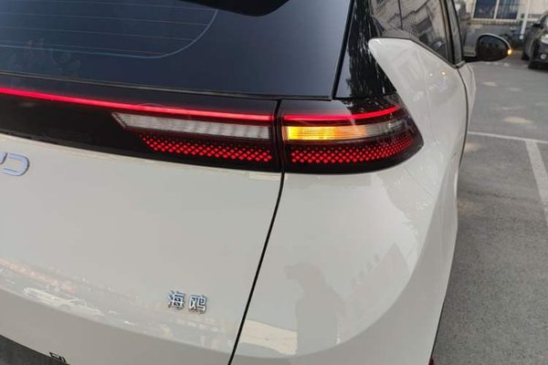 BYD Seagull 2025, 6000 км, за 9498 USD - фото 7
