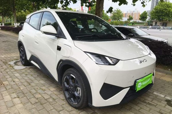 BYD Seagull 2025, 6700 км, за 10832 USD