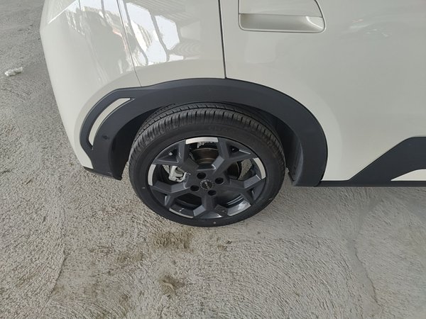 BYD Seagull 2025, 7200 км, за 10771 USD - фото 23