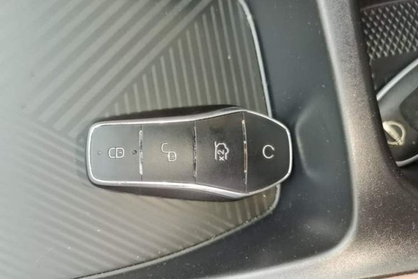 BYD Seagull 2025, 8100 км, за 10170 USD - фото 12