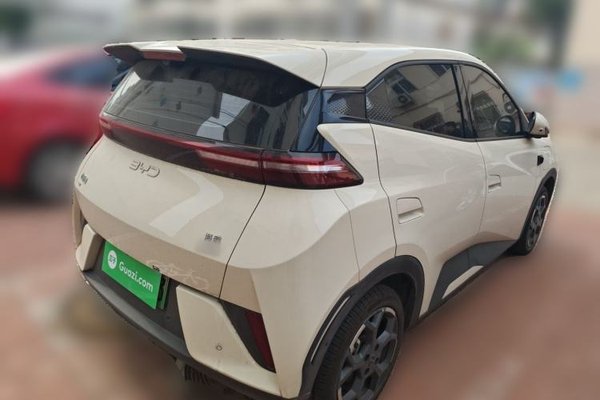 BYD Seagull 2025, 8600 км, за 10321 USD
