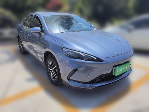 BYD Seal 05 DM-i 2025, 11700 км, за 13776 USD