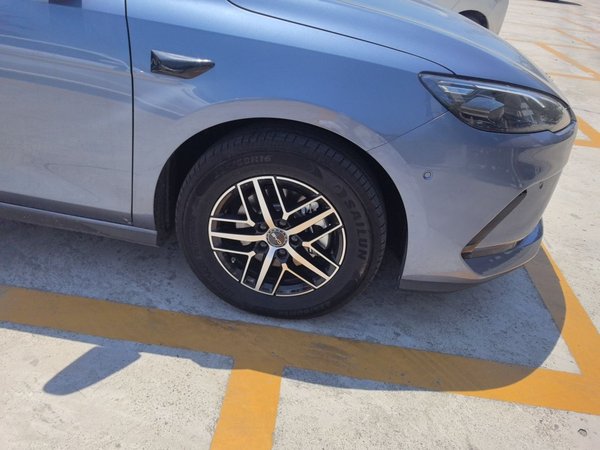 BYD Seal 05 DM-i 2025, 11700 км, за 13776 USD - фото 8