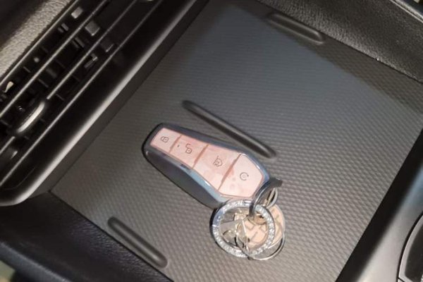 BYD Seal 05 DM-i 2025, 14000 км, за 11644 USD - фото 23