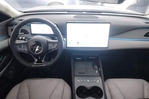 BYD Seal 06 DM-i Touring 2025, 5100 км, за 17593 USD - фото 12