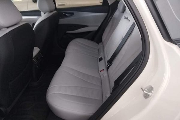 BYD Seal 06 DM-i Touring 2025, 5100 км, за 17593 USD - фото 20