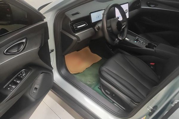 BYD Seal 06 New Energy 2025, 21900 км, за 12777 USD - фото 18