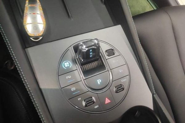 BYD Seal 06 New Energy 2025, 21900 км, за 12777 USD - фото 16