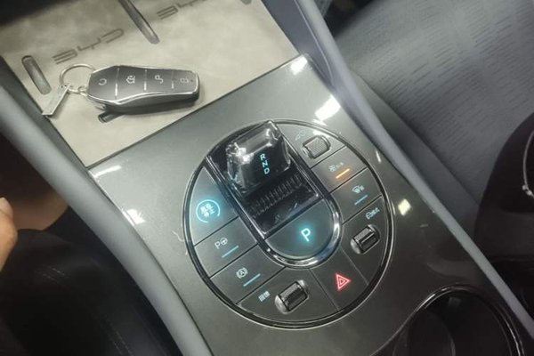 BYD Seal 06GT 2025, 13200 км, за 17044 USD - фото 22
