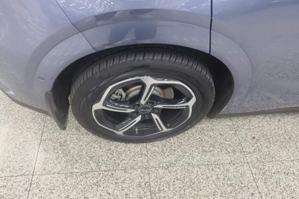 BYD Seal 06GT 2025, 13200 км, за 17044 USD - фото 10