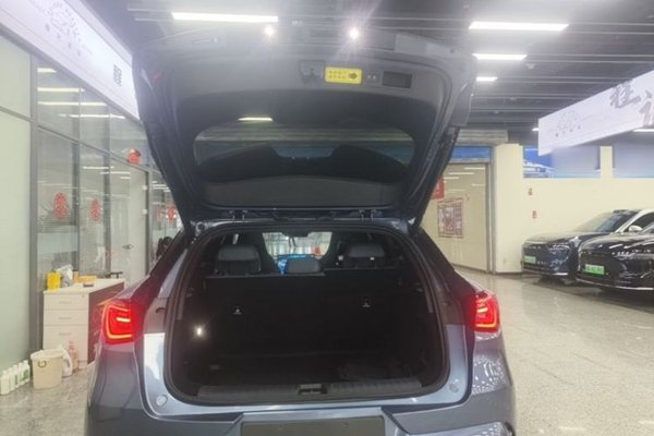 BYD Seal 06GT 2025, 13200 км, за 17044 USD - фото 27
