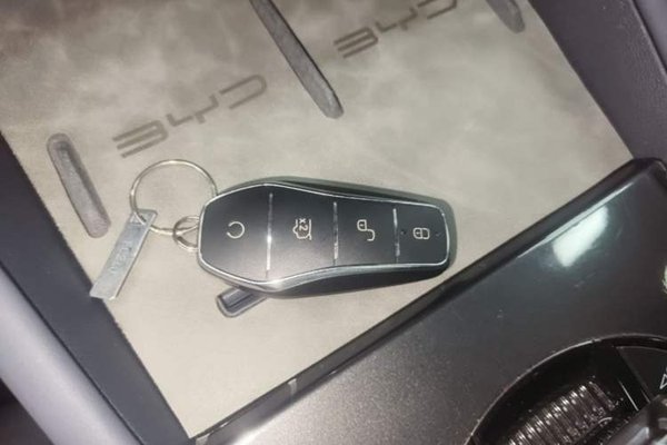 BYD Seal 06GT 2025, 13200 км, за 17044 USD - фото 17