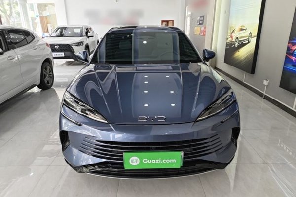 BYD Seal 07 DM-i 2025, 4400 км, за 18772 USD