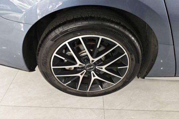 BYD Seal 07 DM-i 2025, 4400 км, за 18772 USD - фото 10