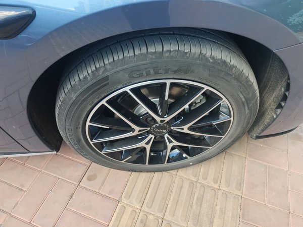 BYD Seal 07 DM-i 2025, 8200 км, за 15921 USD