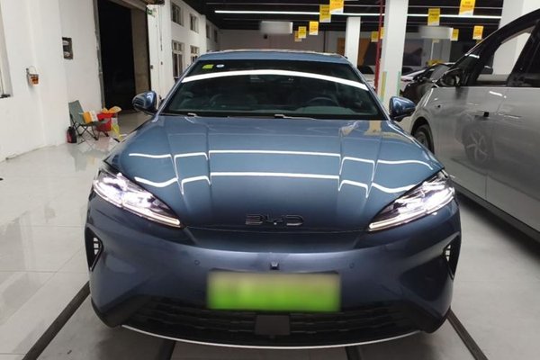 BYD Seal 07 DM-i 2026, 2900 км, за 22057 USD