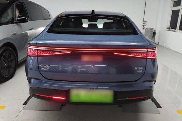 BYD Seal 07 DM-i 2026, 2900 км, за 22057 USD