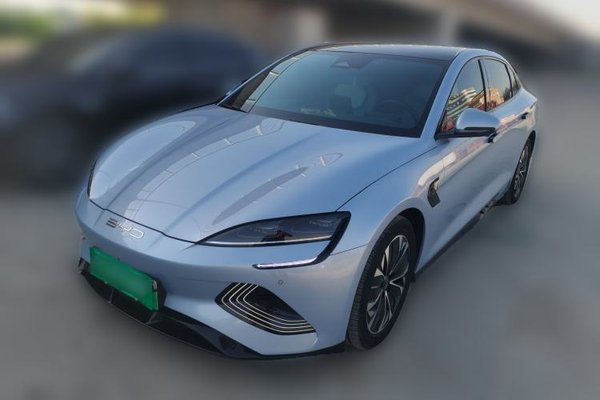 BYD Seal · 2022 год