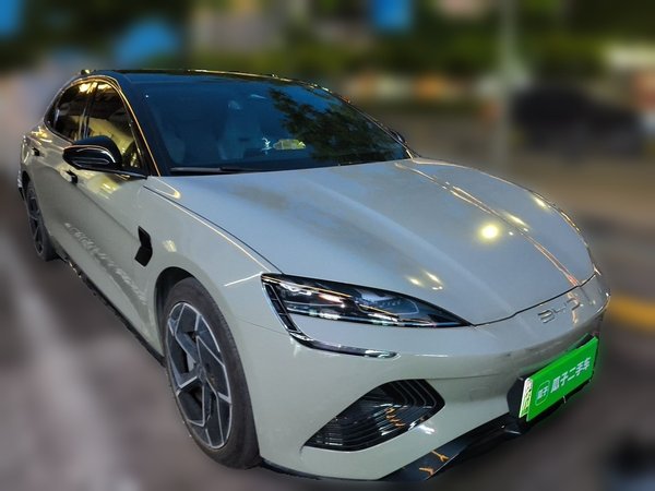 BYD Seal 2022, 36900 км, за 16238 USD