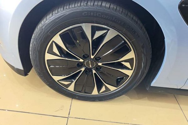 BYD Seal 2023, 44700 км, за 16146 USD - фото 10