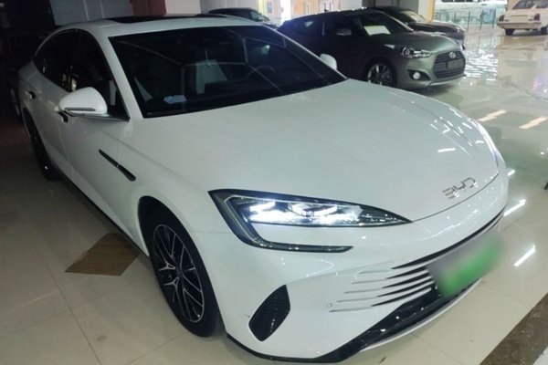 BYD Seal 2023, 38300 км, за 14410 USD