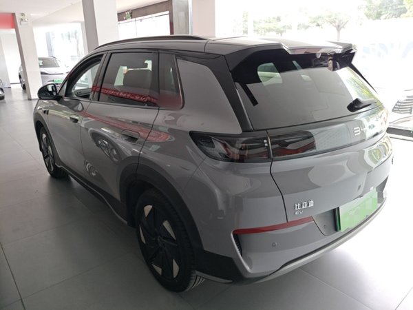 BYD Sealion 05 EV 2025, 4500 км, за 18067 USD